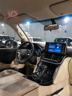 تويوتا لاندكروزر